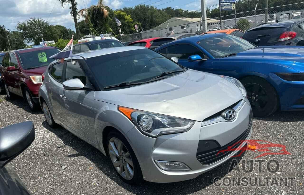 HYUNDAI VELOSTER 2017 - KMHTC6AD5HU307818