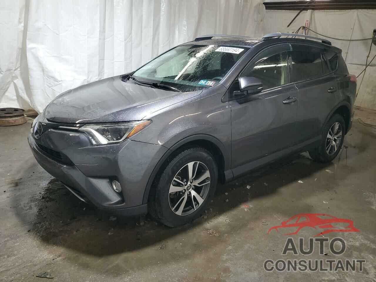 TOYOTA RAV4 2018 - JTMRFREV0JJ720005