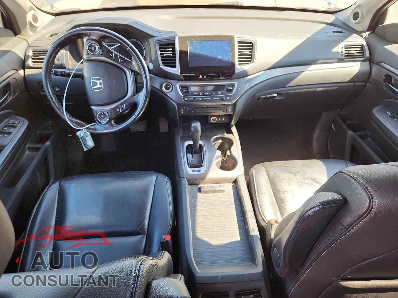 HONDA PILOT 2016 - 5FNYF6H71GB511444