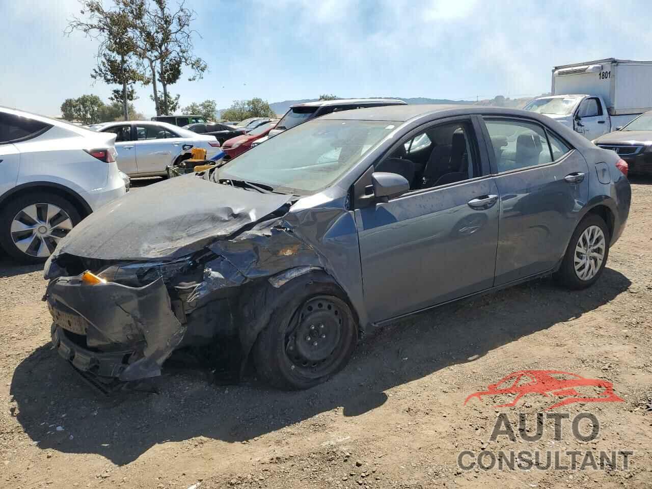 TOYOTA COROLLA 2018 - 2T1BURHE7JC115557