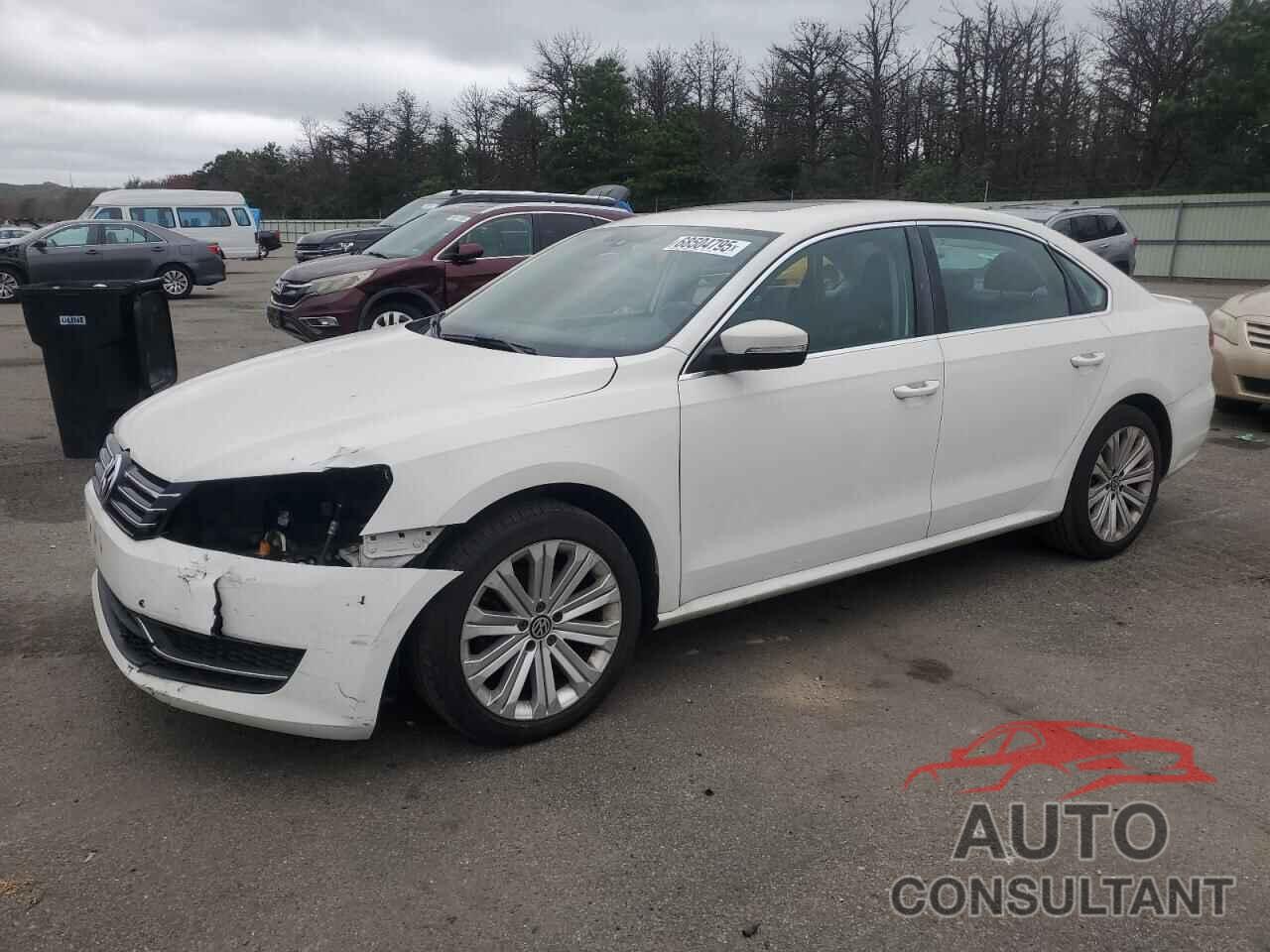 VOLKSWAGEN PASSAT 2013 - 1VWBP7A3XDC020196