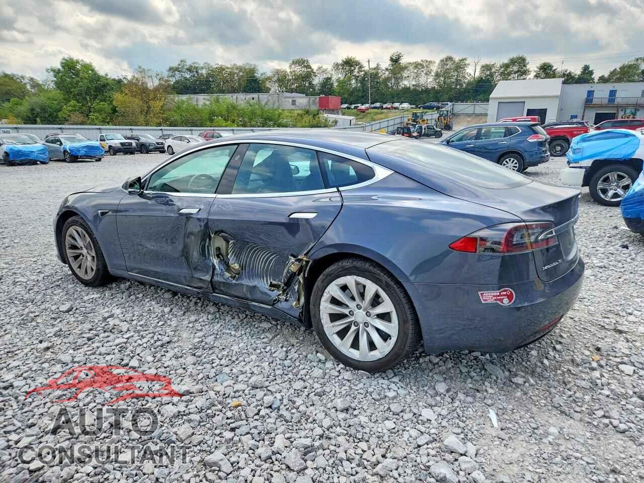 TESLA MODEL S 2018 - 5YJSA1E21JF289186