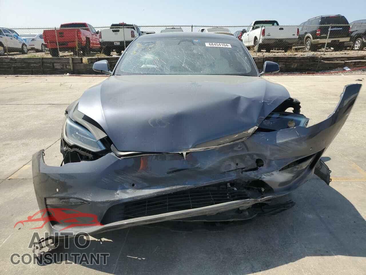 TESLA MODEL S 2023 - 5YJSA1E50PF499958
