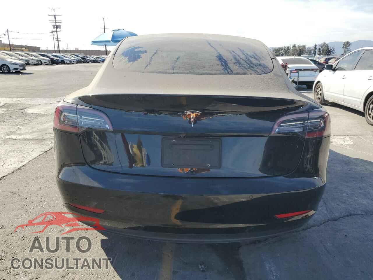 TESLA MODEL 3 2020 - 5YJ3E1EAXLF657349