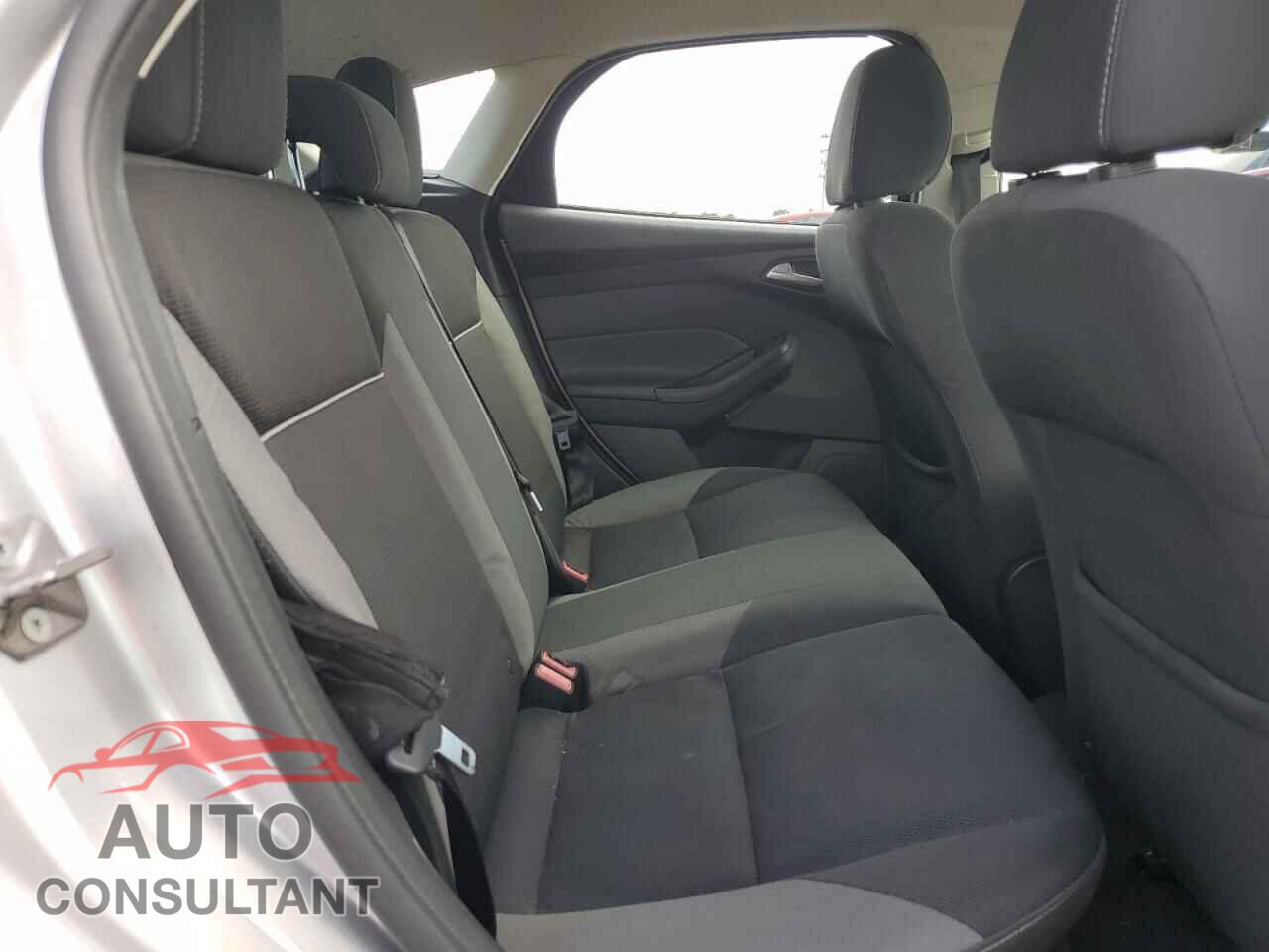 FORD FOCUS 2014 - 1FADP3K20EL313154