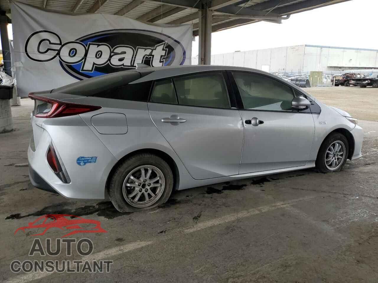 TOYOTA PRIUS 2017 - JTDKARFP2H3061875