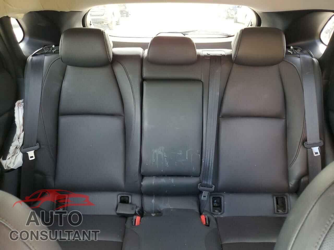 MAZDA CX30 2023 - 3MVDMBDM0PM528092