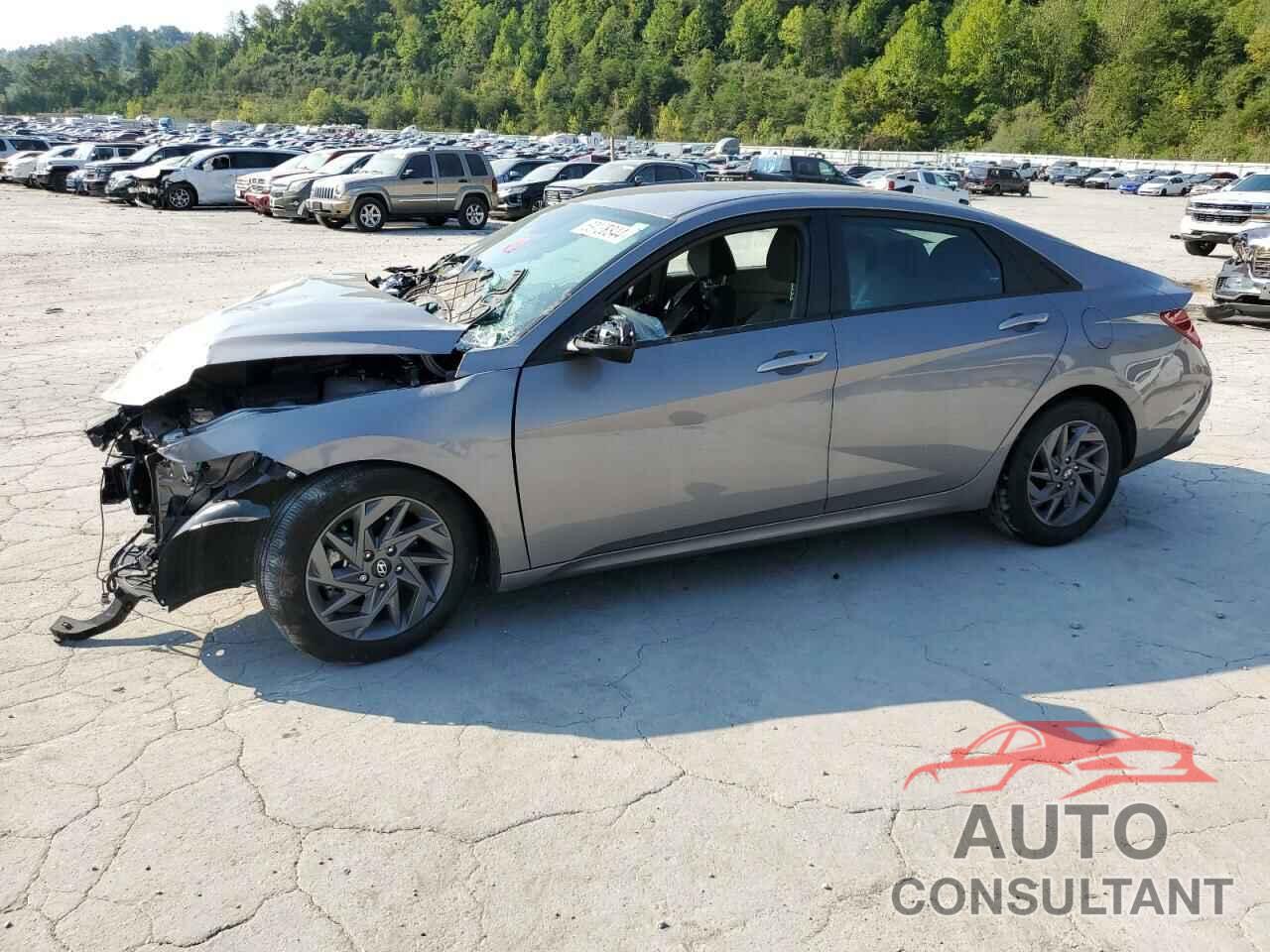 HYUNDAI ELANTRA 2024 - KMHLM4DG0RU682542