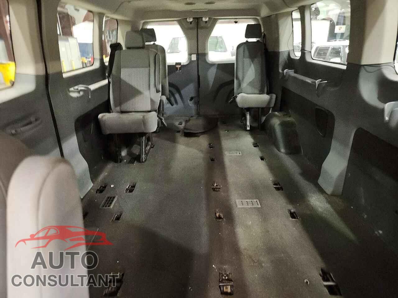 FORD TRANSIT 2019 - 1FBZX2ZM2KKA15325