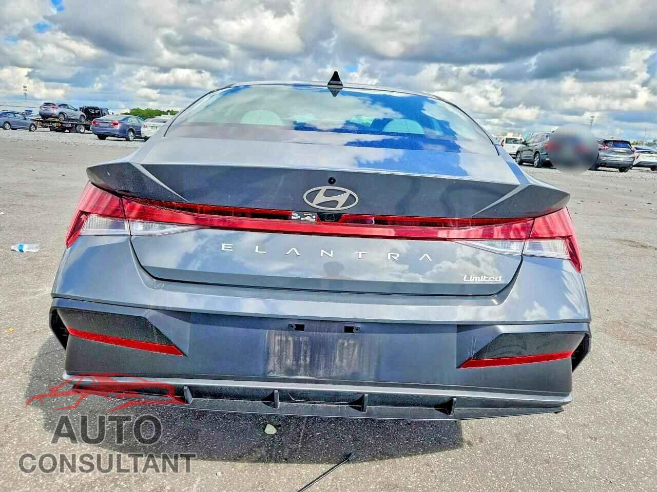 HYUNDAI ELANTRA 2025 - KMHLP4DG2SU085129