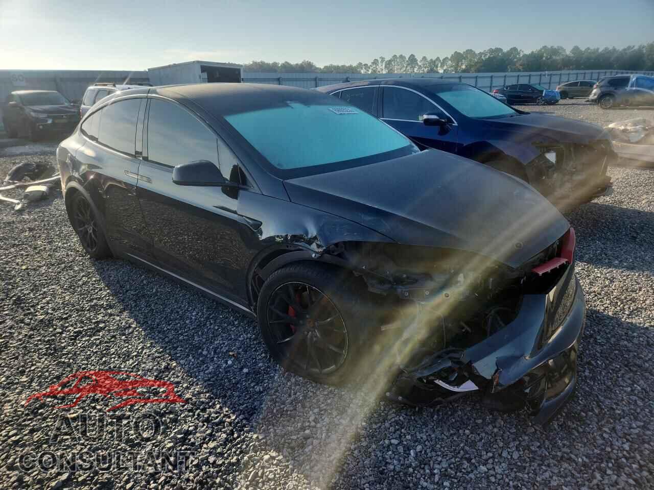 TESLA MODEL X 2017 - 5YJXCBE46HF039640