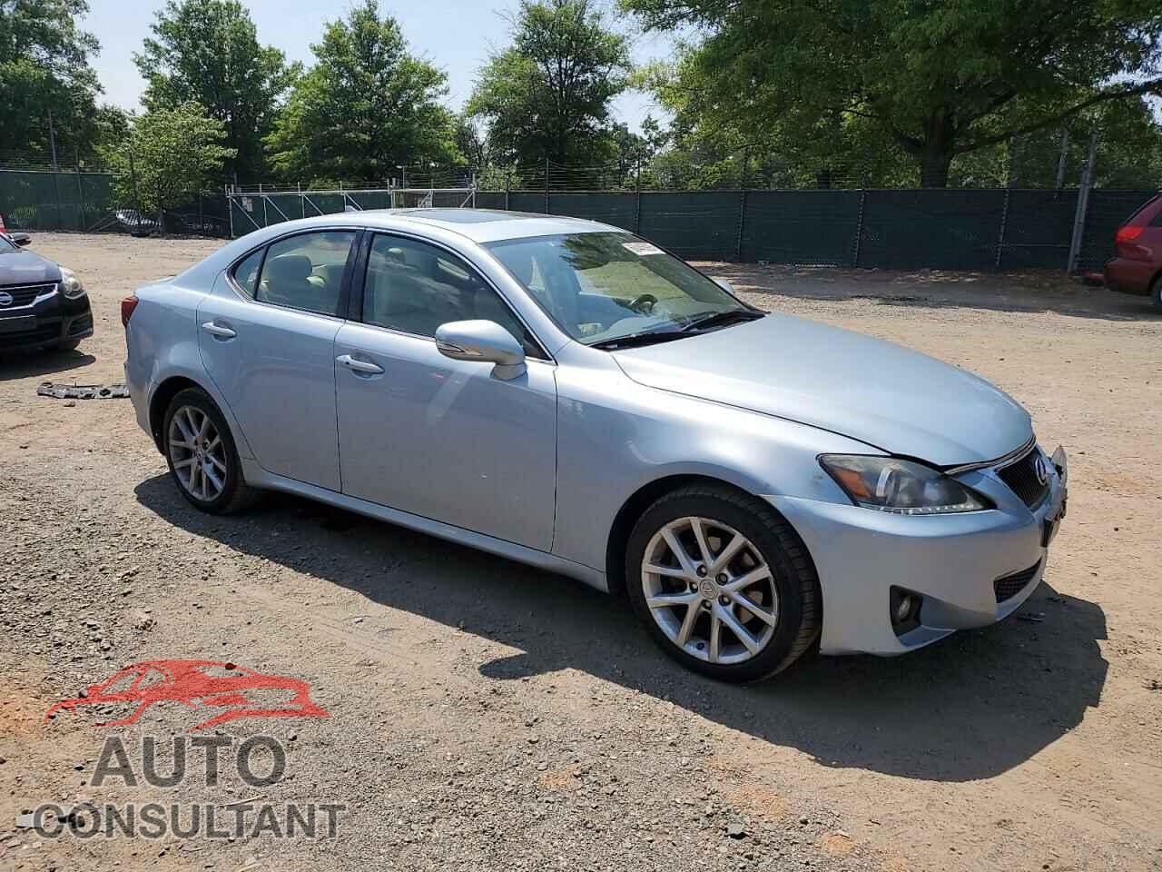 LEXUS IS 2012 - JTHCF5C20C5056466