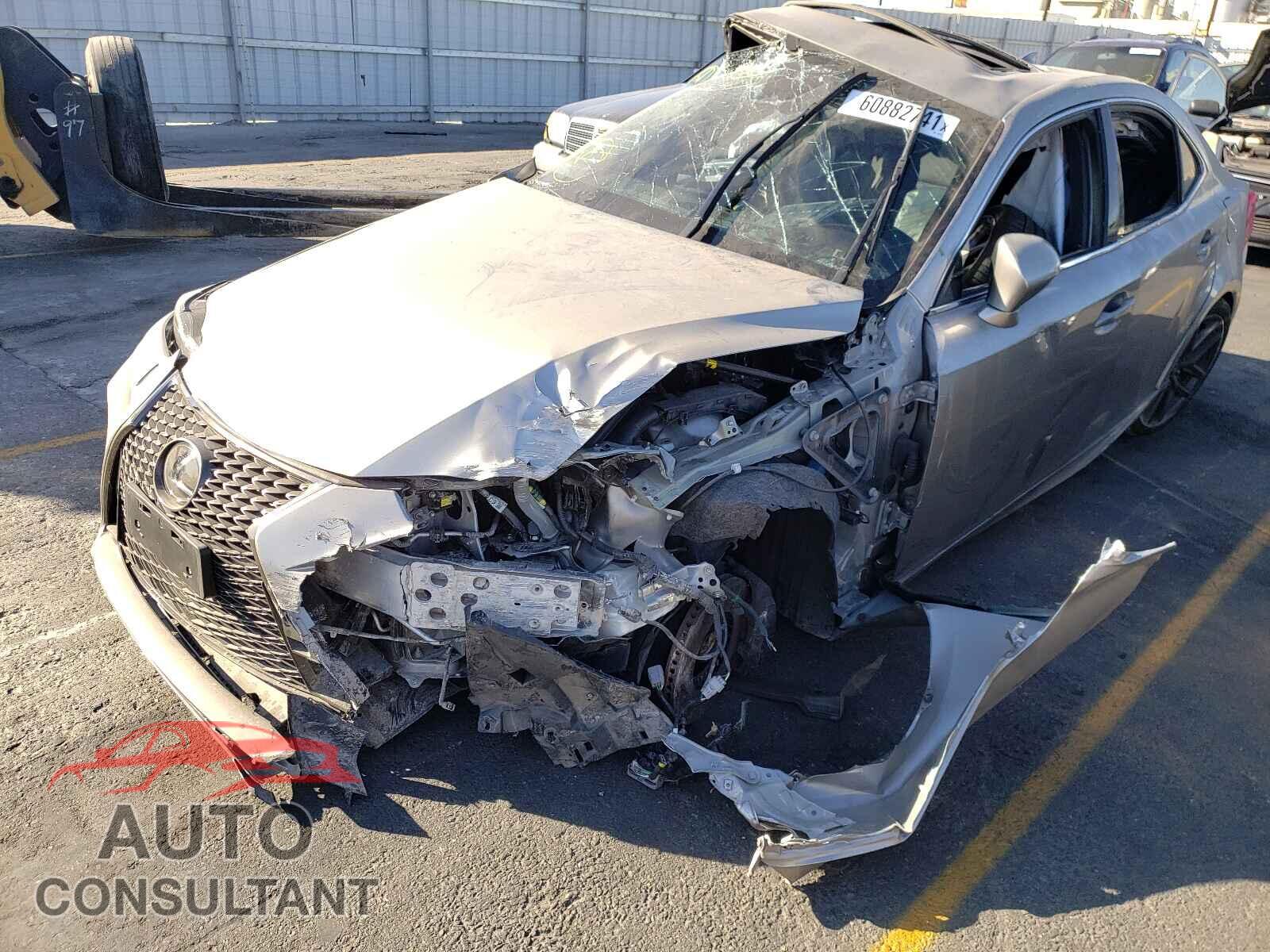 LEXUS IS 2018 - JTHBZ1D24J5032579