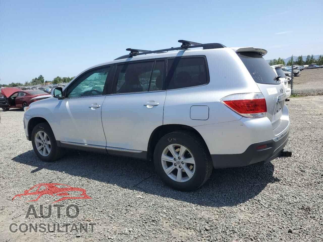 TOYOTA HIGHLANDER 2013 - 5TDBK3EH8DS217740
