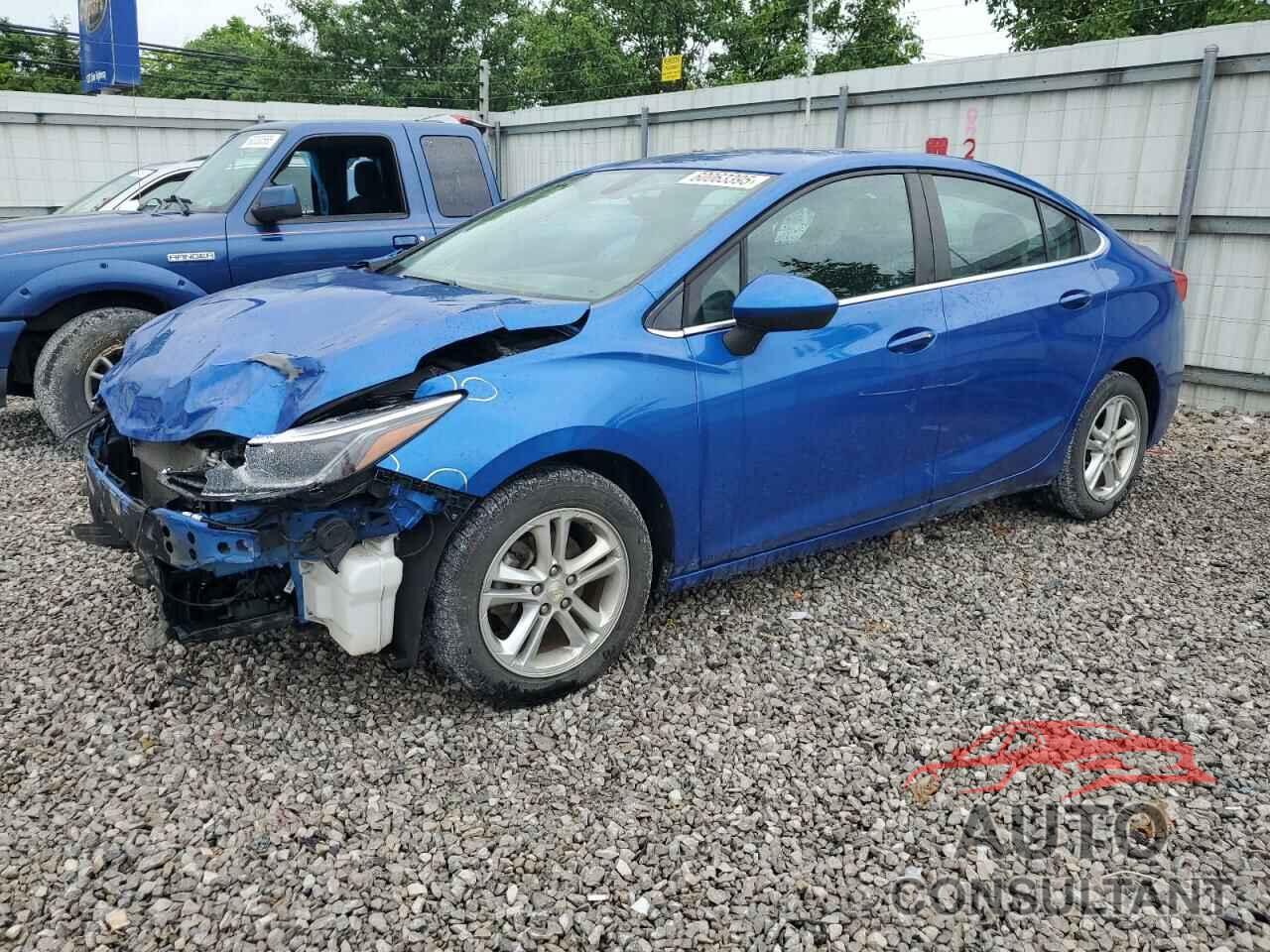 CHEVROLET CRUZE 2017 - 1G1BE5SM8H7174613