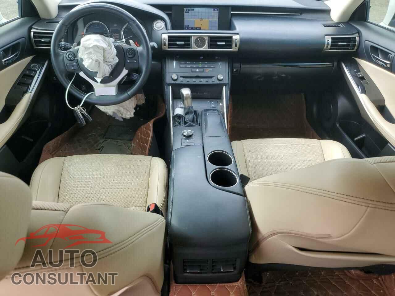 LEXUS IS 2015 - JTHCF1D25F5018615
