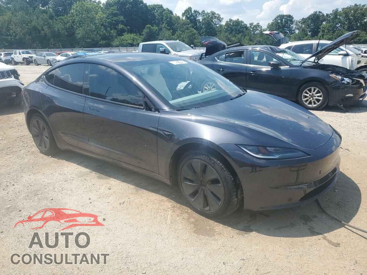 TESLA MODEL 3 2024 - 5YJ3E1EB5RF760843