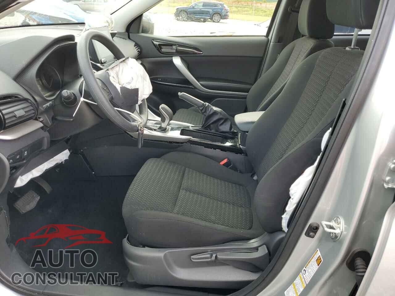 MITSUBISHI ECLIPSE 2024 - JA4ATVAA1RZ027923