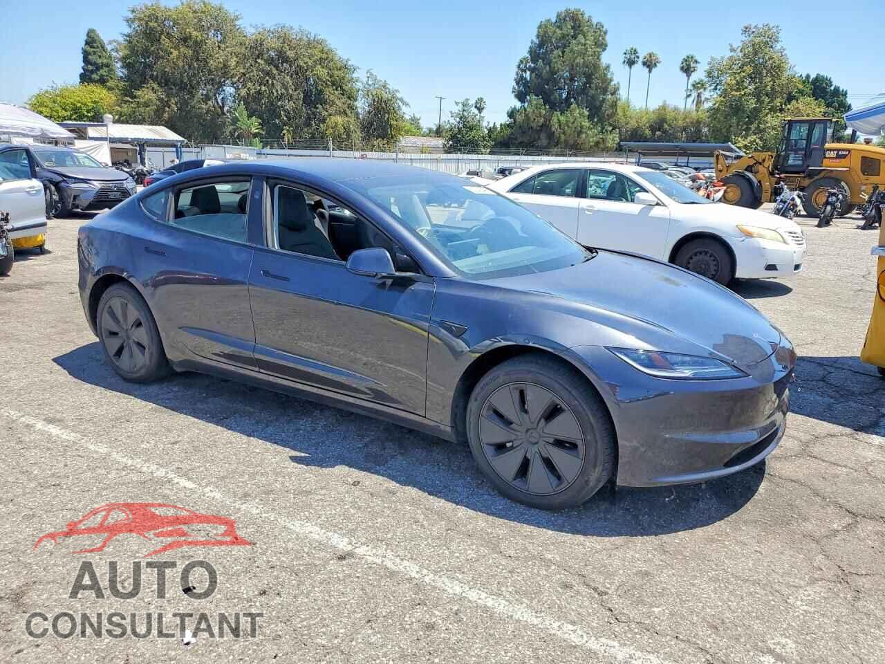 TESLA MODEL 3 2025 - 5YJ3E1EA5SF908180