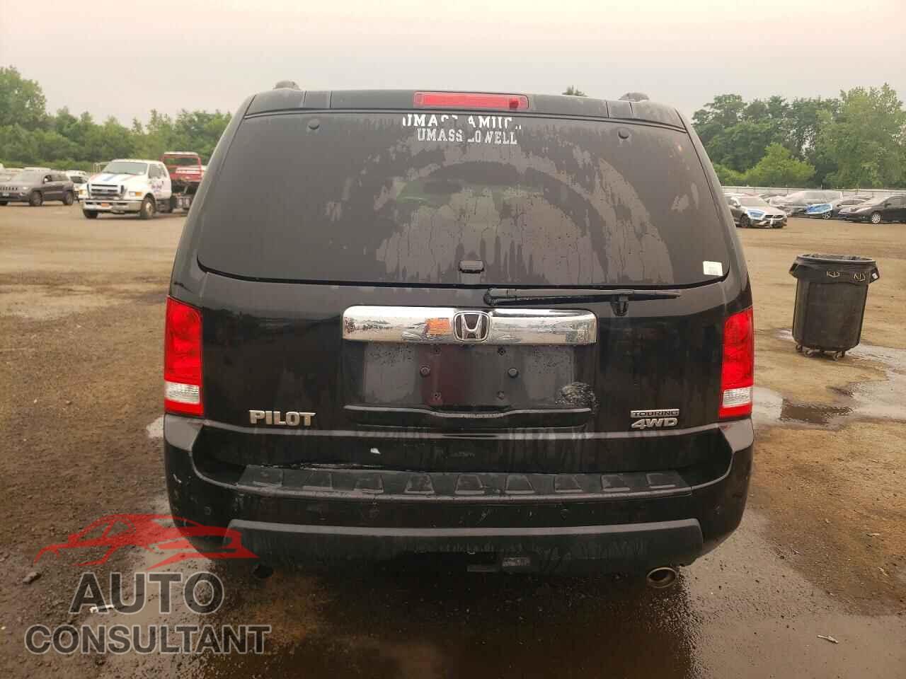 HONDA PILOT 2011 - 5FNYF4H91BB022086
