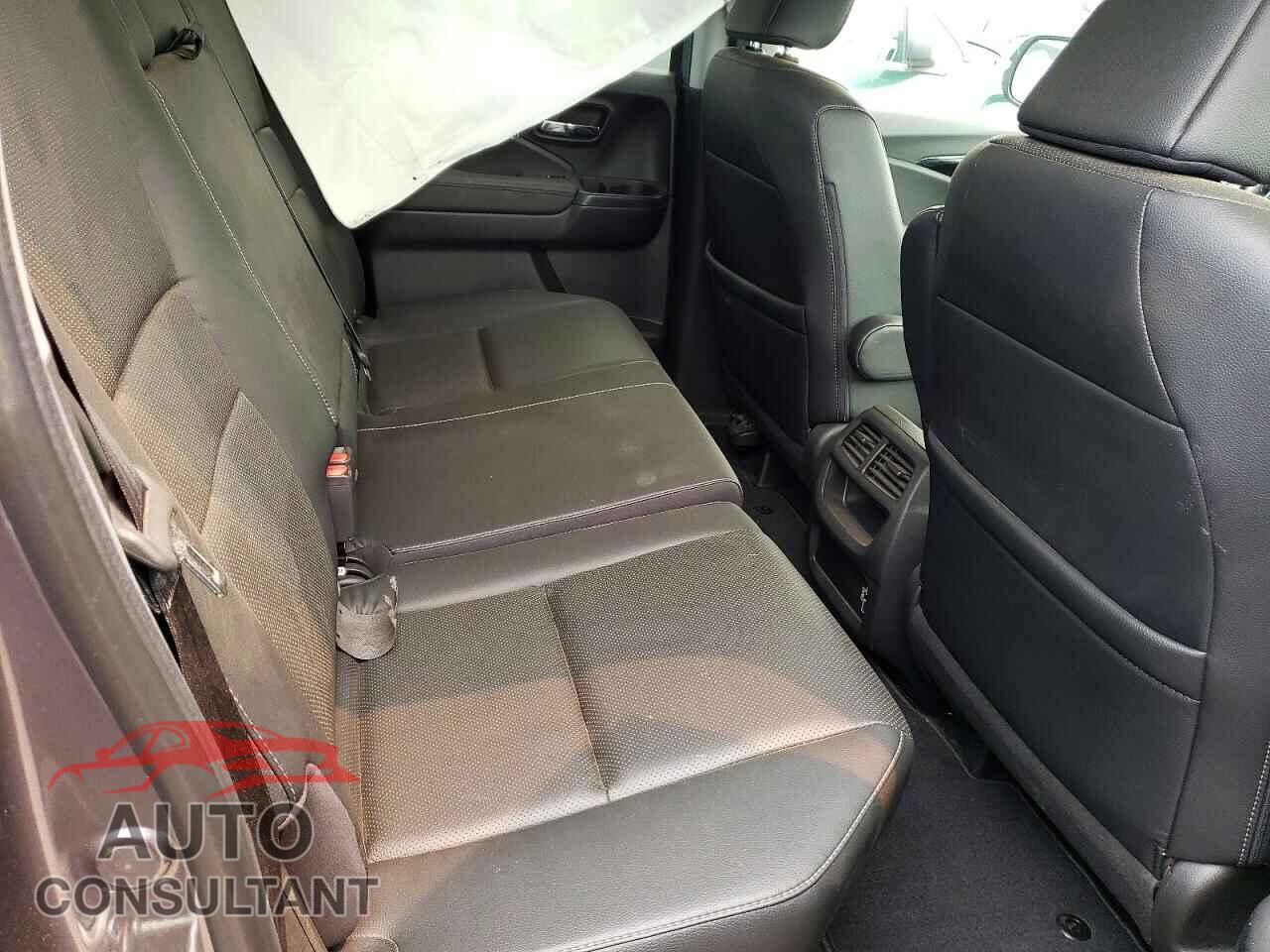 HONDA RIDGELINE 2019 - 5FPYK3F73KB015509