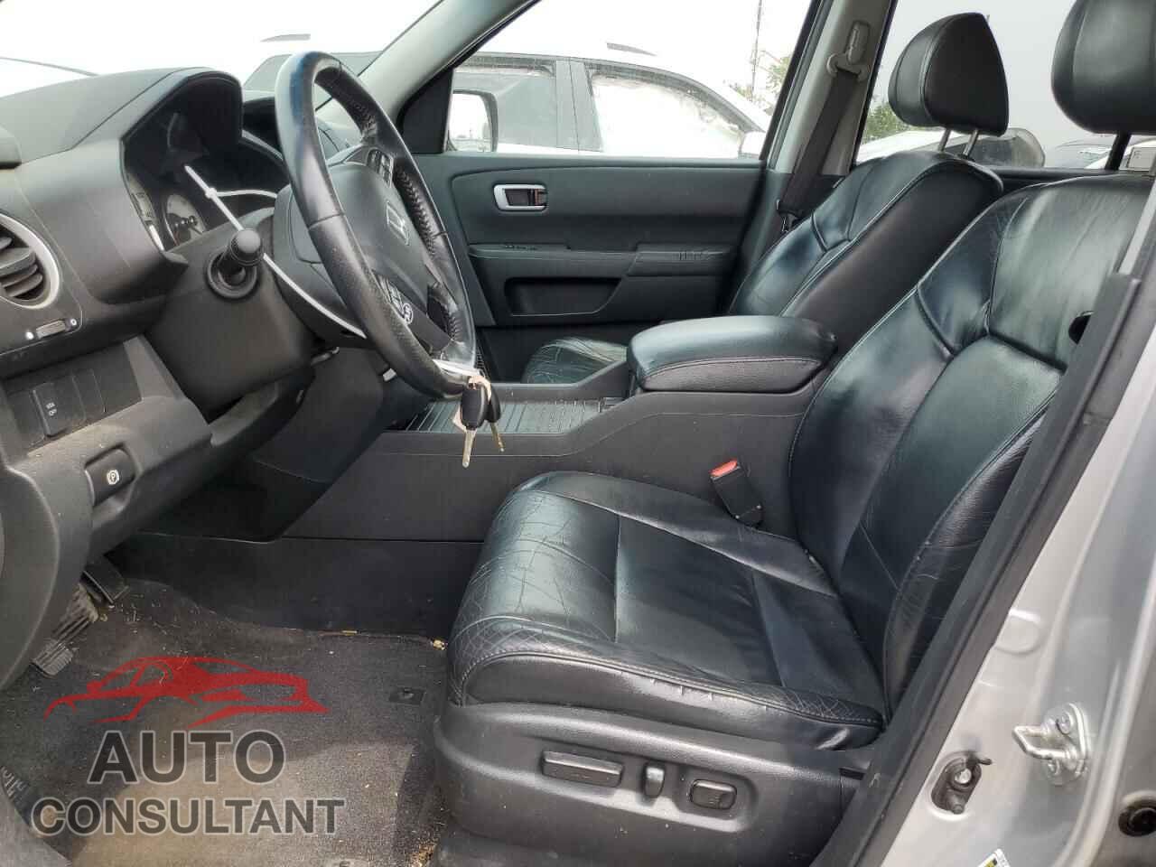 HONDA PILOT 2011 - 5FNYF4H64BB055783