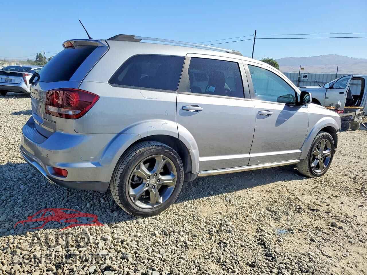 DODGE JOURNEY 2015 - 3C4PDCGG5FT630891