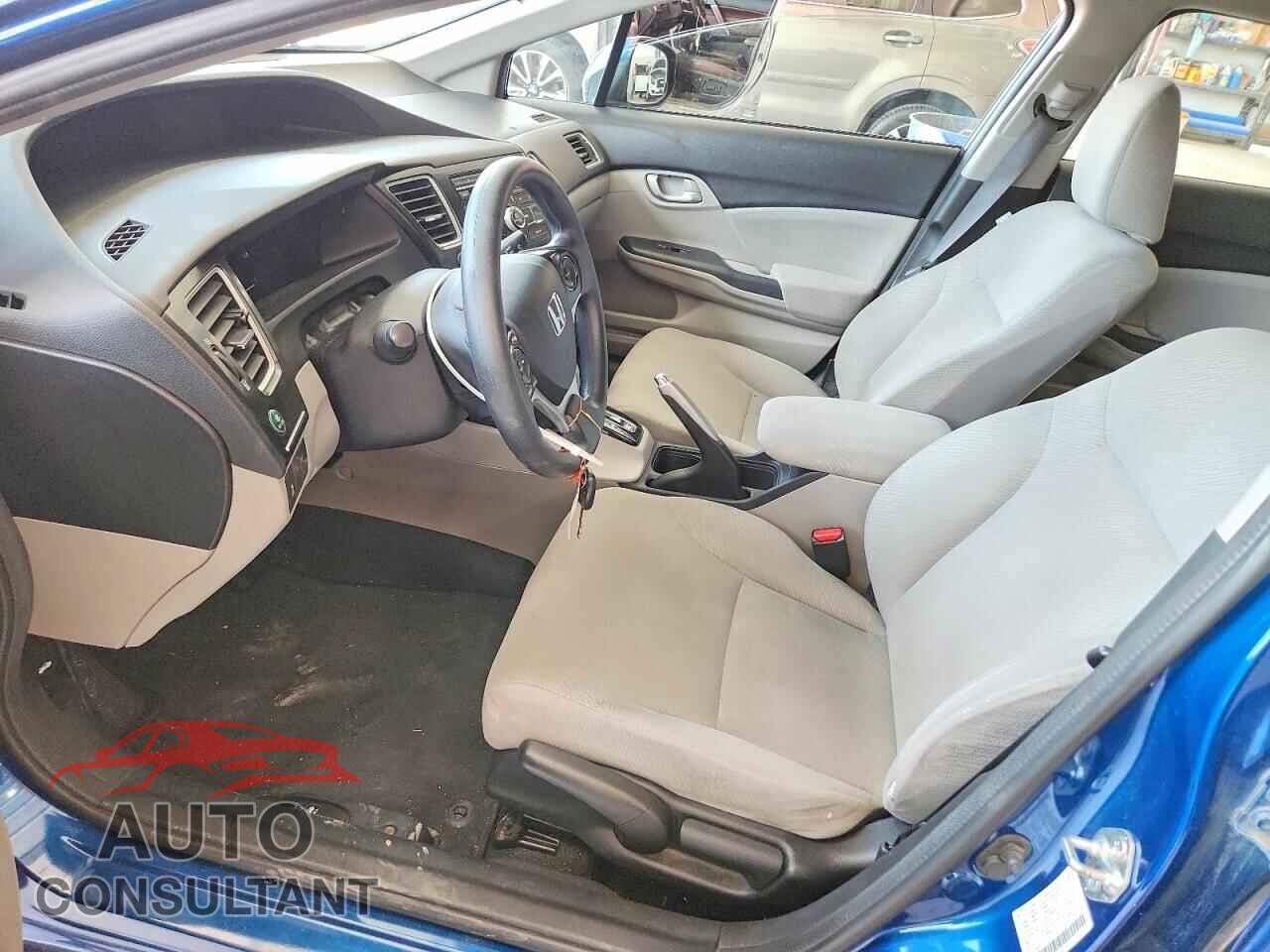 HONDA CIVIC 2013 - 2HGFB2F53DH577417
