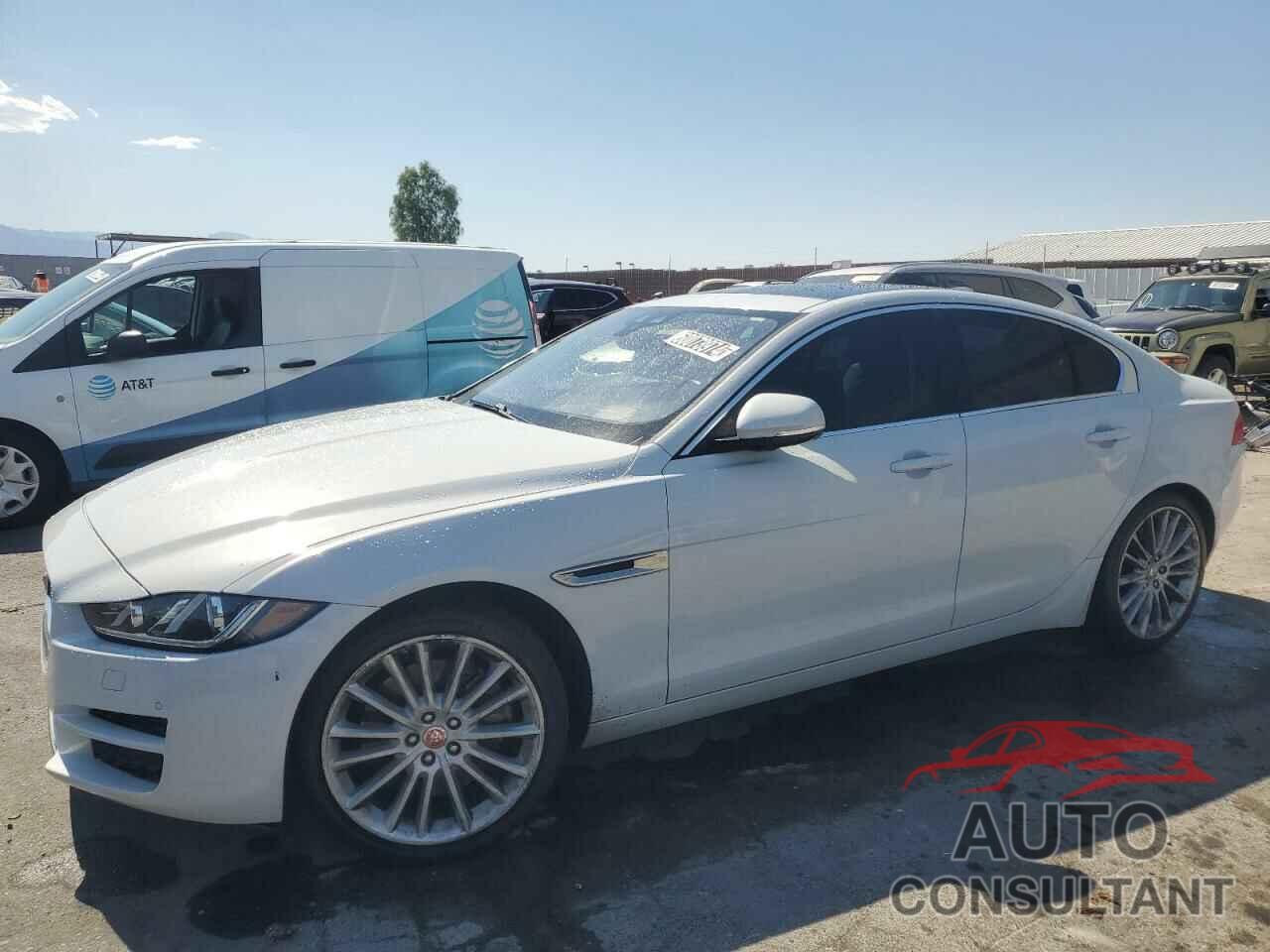 JAGUAR XE 2017 - SAJAN4BV5HA947810