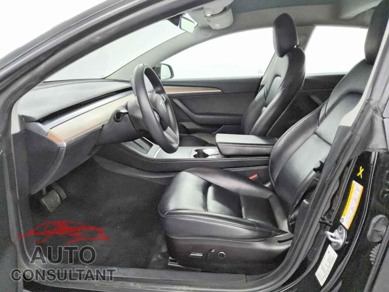 TESLA MODEL 3 2022 - 5YJ3E1EA5NF371203
