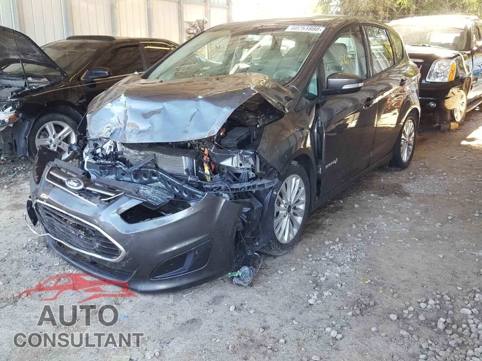 FORD CMAX 2017 - 1FADP5AU3HL104185