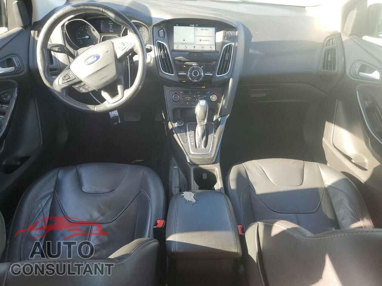 FORD FOCUS 2017 - 1FADP3N24HL291417