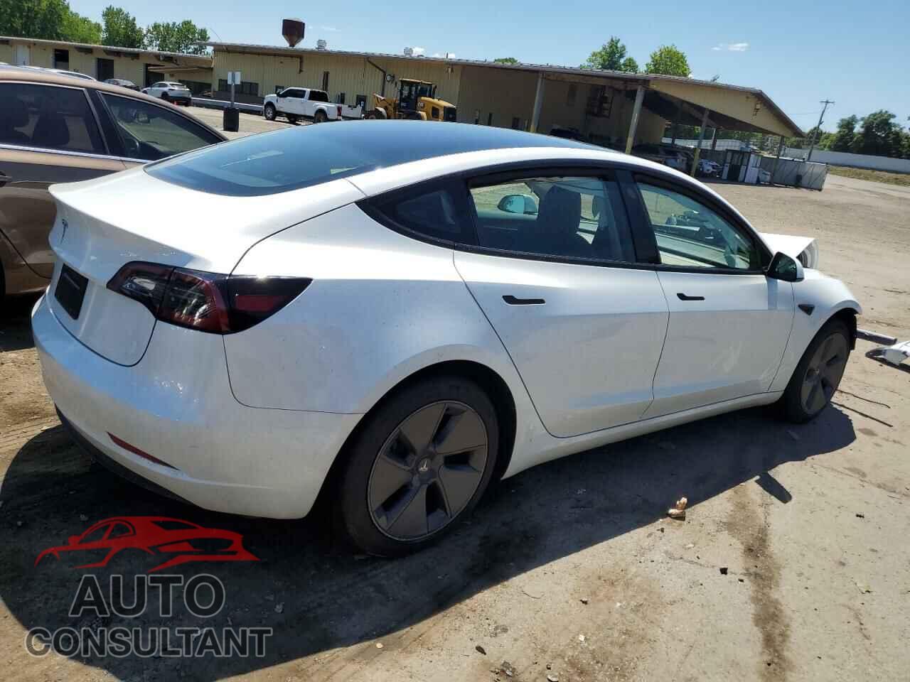 TESLA MODEL 3 2023 - 5YJ3E1EA3PF638681