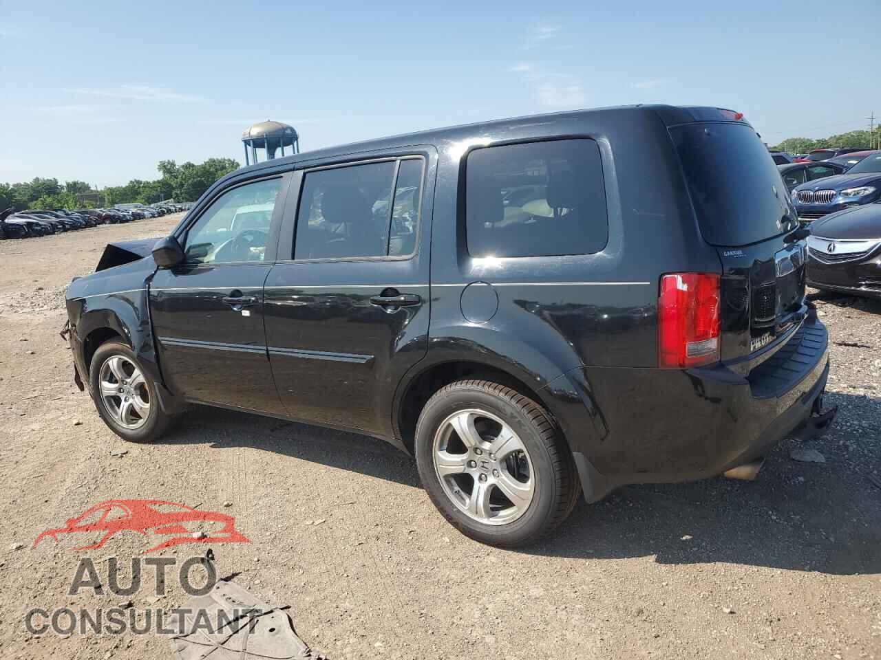 HONDA PILOT 2015 - 5FNYF3H62FB031675