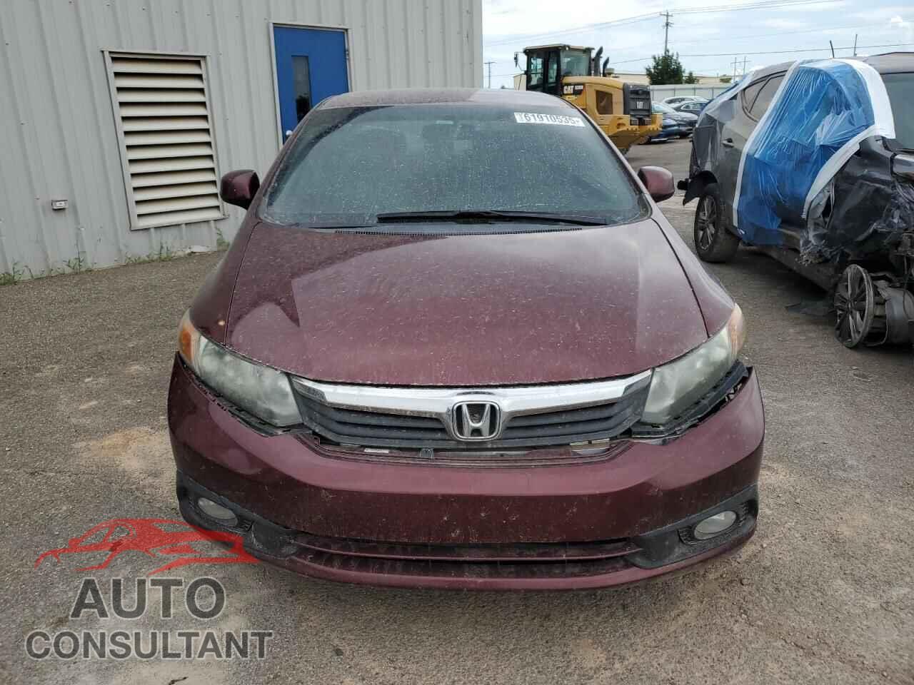 HONDA CIVIC 2012 - 2HGFB2F52CH609272