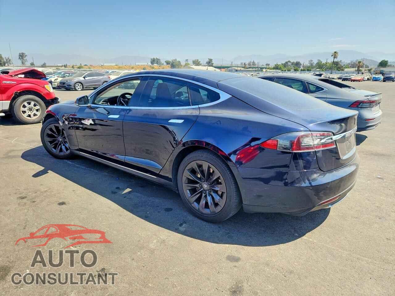 TESLA MODEL S 2014 - 5YJSA1H19EFP52751
