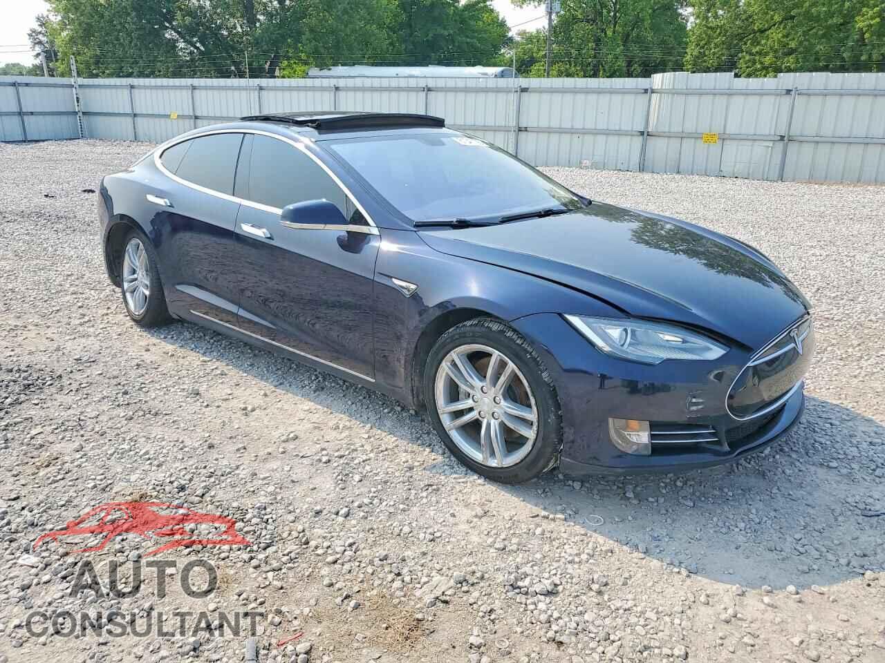 TESLA MODEL S 2014 - 5YJSA1H16EFP46759
