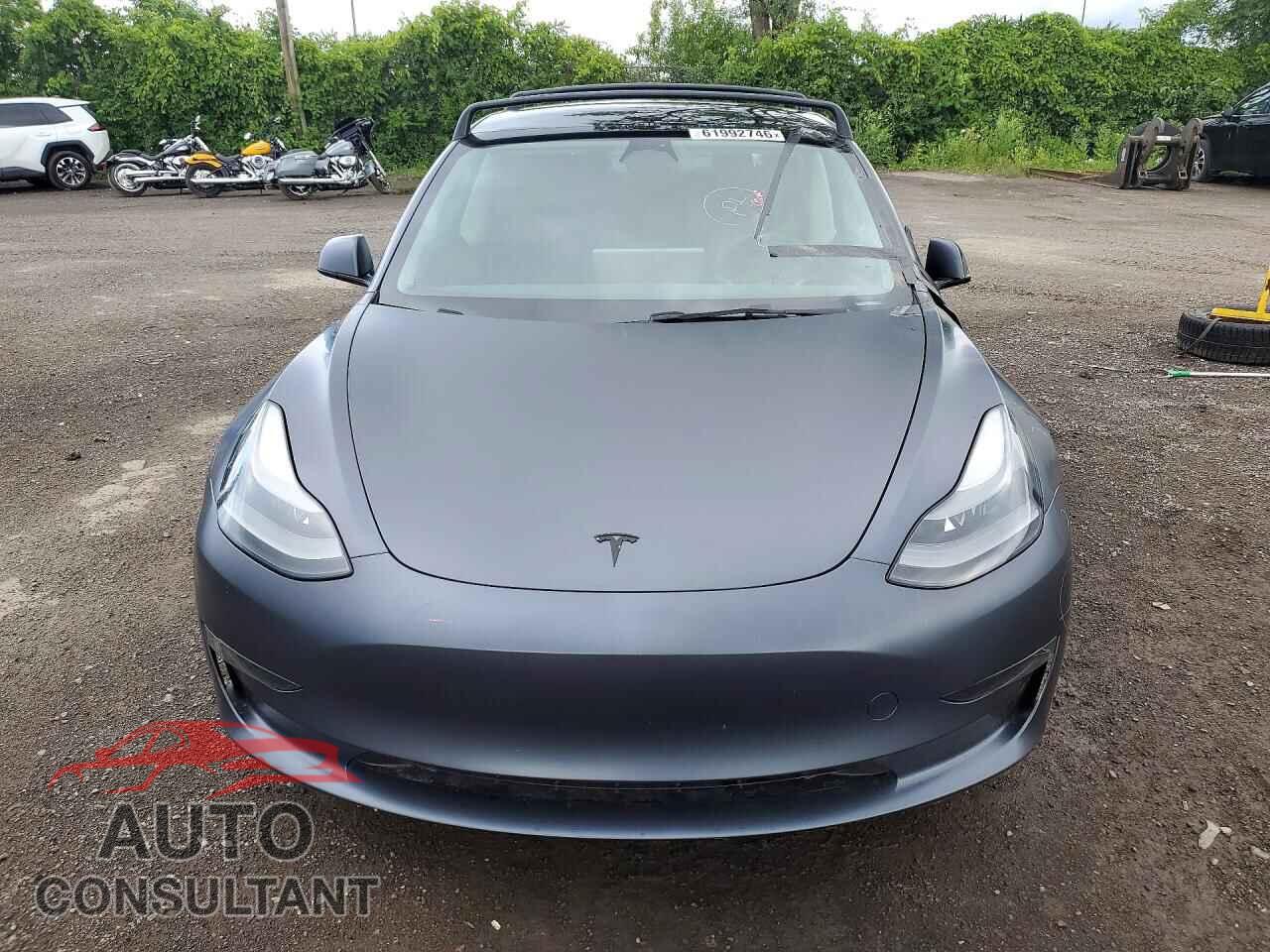 TESLA MODEL 3 2023 - 5YJ3E1EA7PF468292