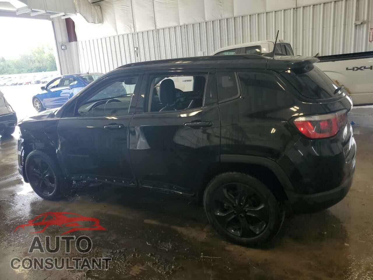 JEEP COMPASS 2018 - 3C4NJDBB2JT366880