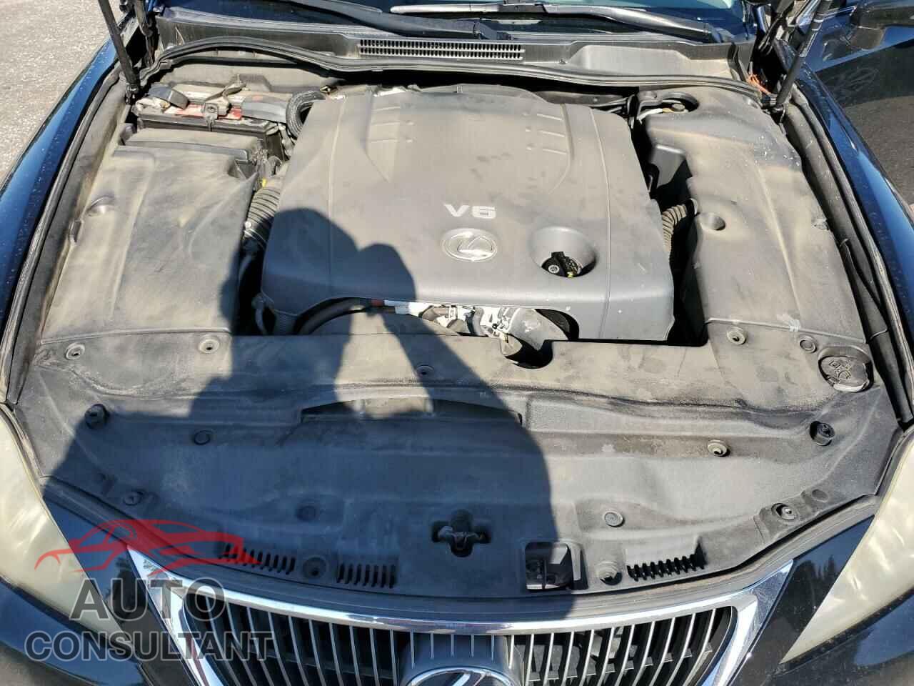 LEXUS IS 2012 - JTHBF5C2XC5180644
