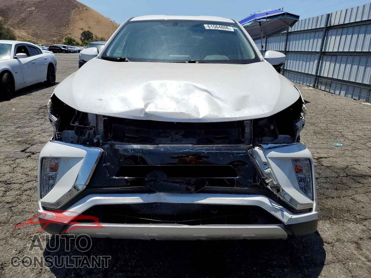 MITSUBISHI ECLIPSE 2018 - JA4AT5AA5JZ037388
