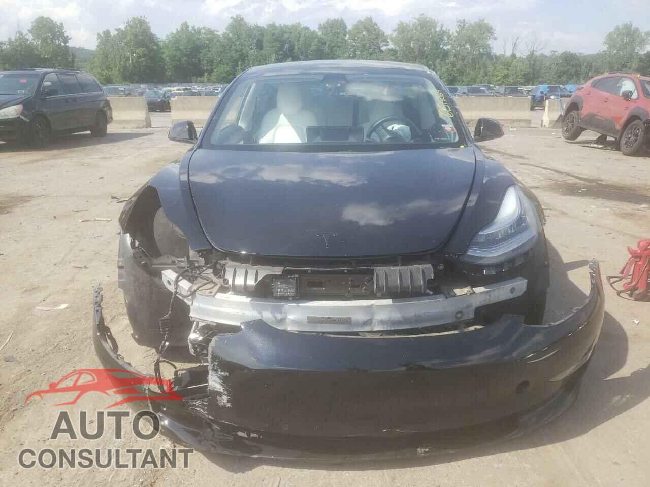 TESLA MODEL 3 2020 - 5YJ3E1EB1LF735932