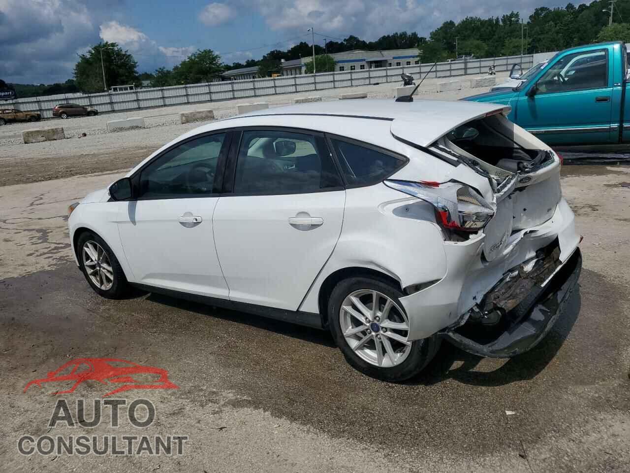 FORD FOCUS 2017 - 1FADP3K24HL304672