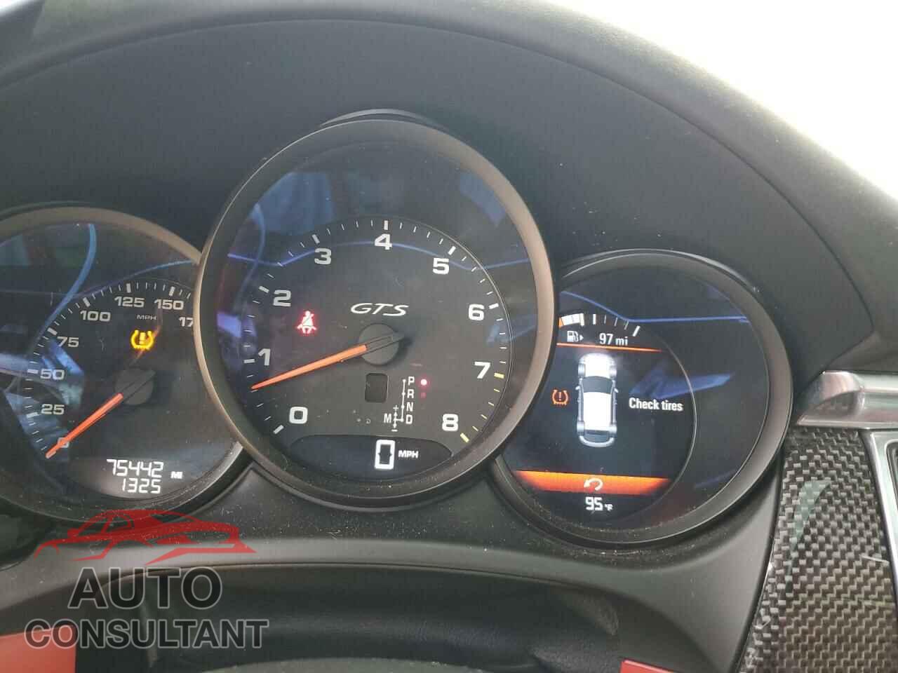 PORSCHE MACAN 2017 - WP1AG2A55HLB55805
