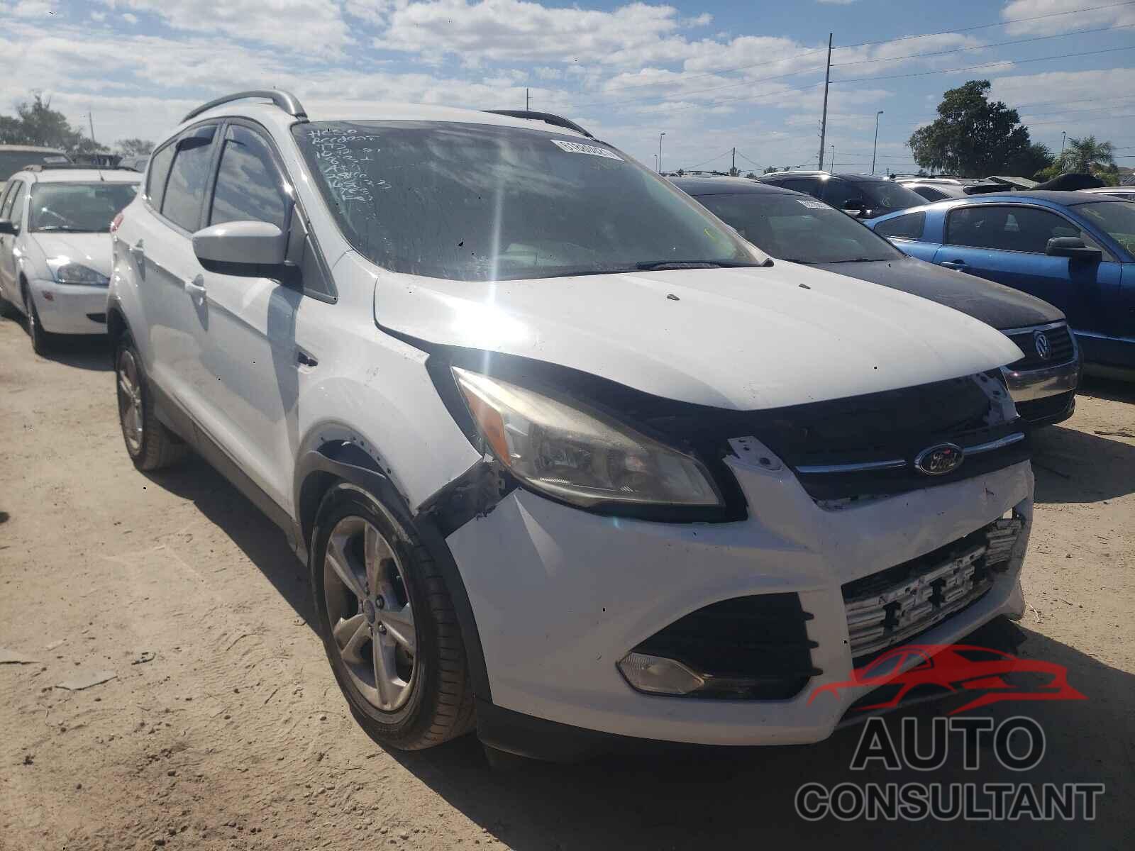 FORD ESCAPE 2016 - 1FMCU0GX3GUA32816