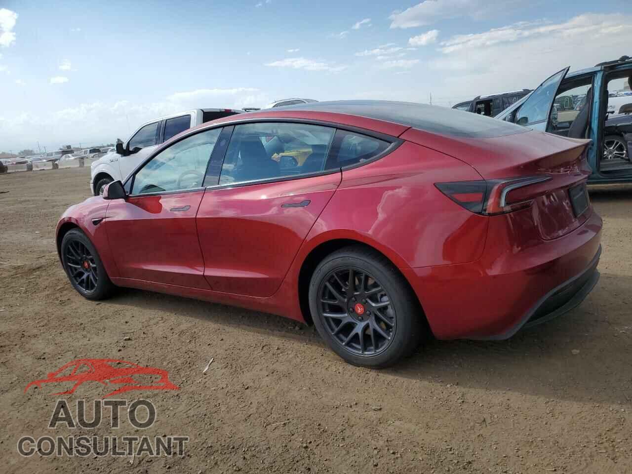 TESLA MODEL 3 2024 - 5YJ3E1EA3RF755213