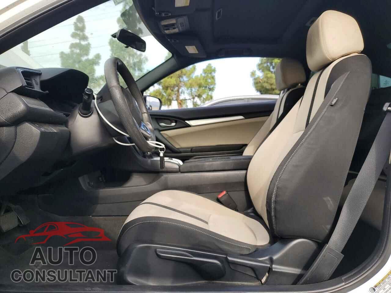 HONDA CIVIC 2017 - 2HGFC4B03HH312585