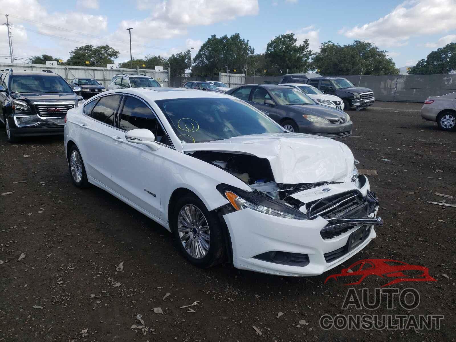 FORD FUSION 2016 - 3FA6P0LU3GR356883