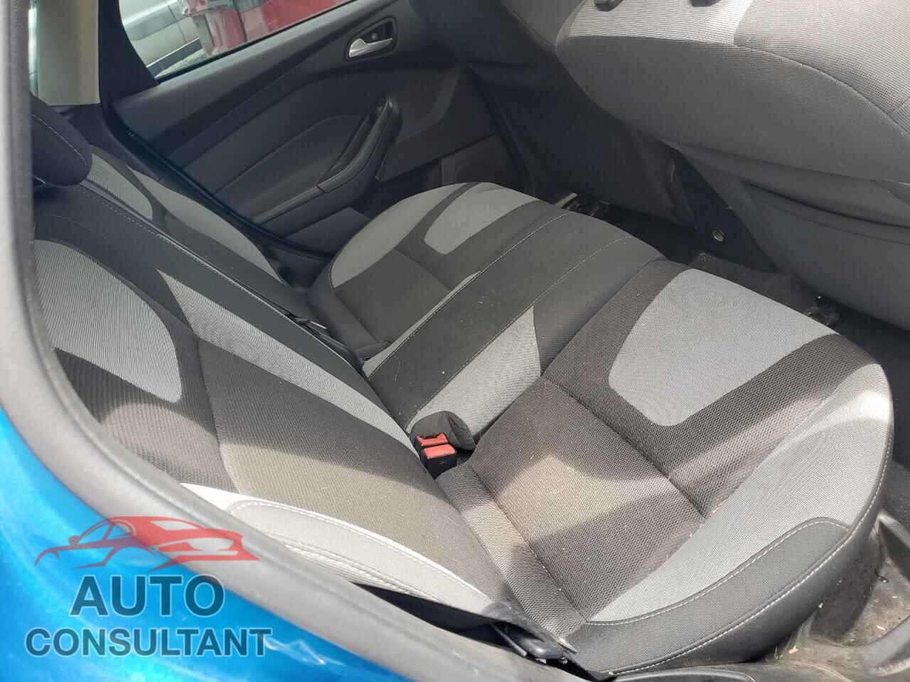 FORD FOCUS 2012 - 1FAHP3K26CL222811