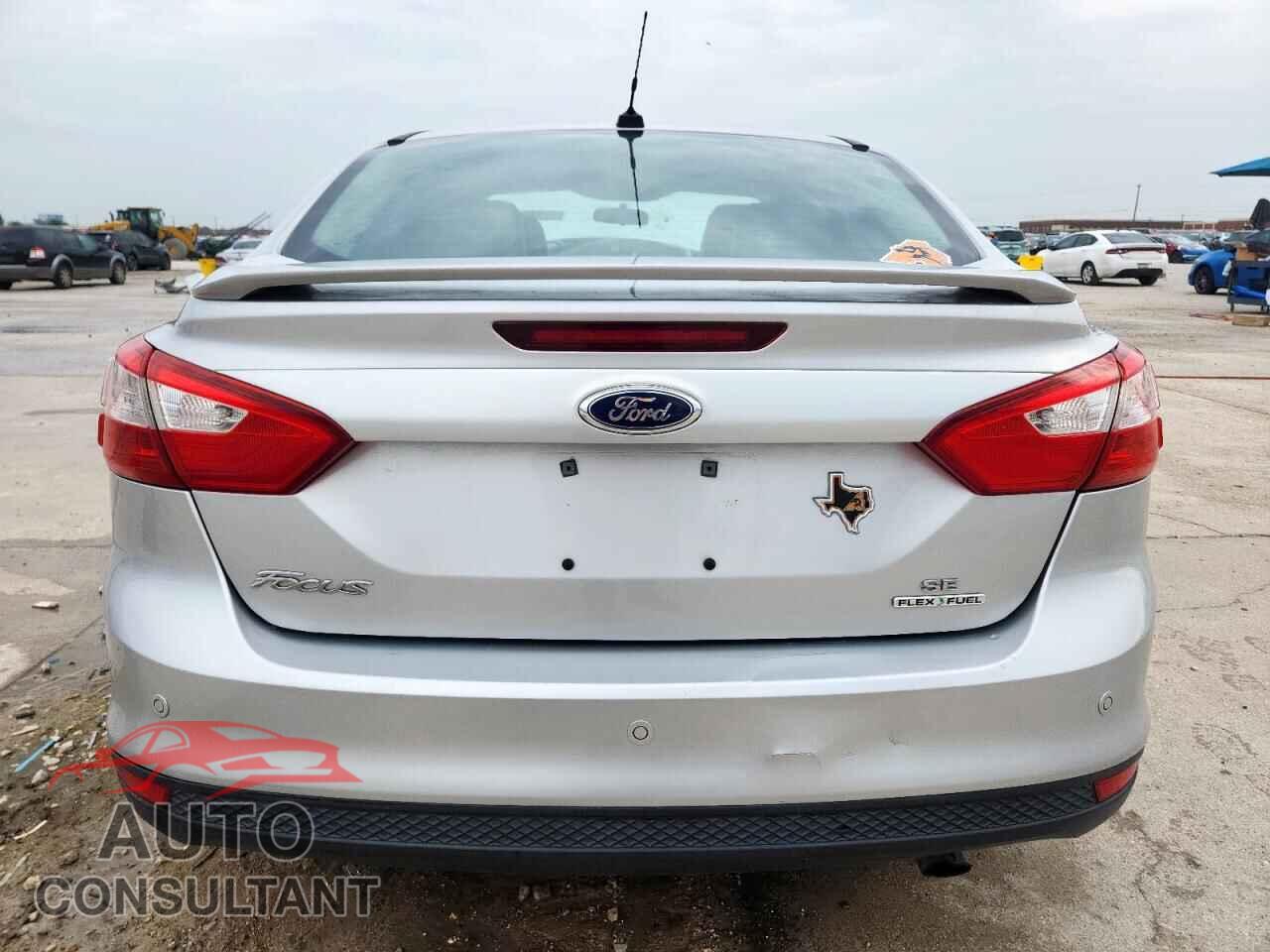 FORD FOCUS 2014 - 1FADP3F29EL168514